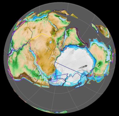 Der Superkontinent Gondwana vor rund 420 Millionen Jahren. Zu der Zeit lagen Südamerika und Antarktika noch nahe beieinander. Dann begannen sie auseinanderzudriften, was im Perm mit vulkanischer Aktivität an verschiedenen Orten einherging. (Credit: Wikipedia; User: Fama Clamosa; CC BY-SA 4.0)