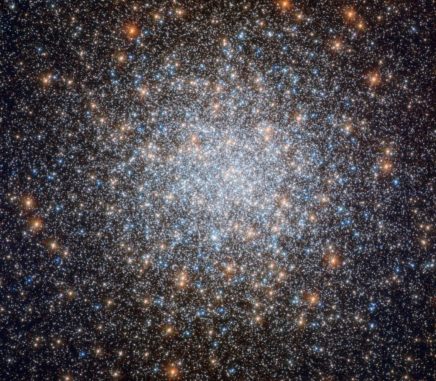 Hubble-Aufnahme des Kugelsternhaufens Messier 3. (Credits: ESA / Hubble & NASA, G. Piotto et al.) Hubble-Aufnahme des Kugelsternhaufens Messier 3. (Credits: ESA / Hubble & NASA, G. Piotto et al.)