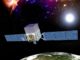 Künstlerische Darstellung des Weltraumteleskops Fermi im Orbit. Fermi beobachtet im Gammabereich des elektromagnetischen Spektrums zum Beispiel Gamma-Blazare. (Credits: NASA / Fermi)