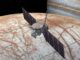 Künstlerische Darstellung der Raumsonde Europa Clipper. (Credit: NASA / JPL-Caltech)