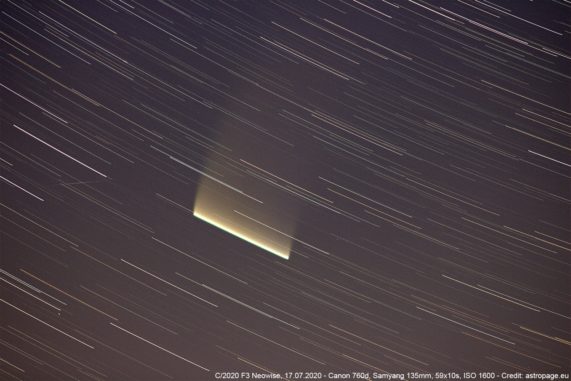 Der Komet C/2020 F3 Neowise als Strichspur, aufgenommen am 17. Juli 2020. (Credit: astropage.eu)