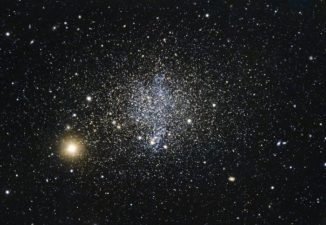 Die Phoenix-Zwerggalaxie enthält eine große Anzahl junger Sterne. (Credit: ESO)