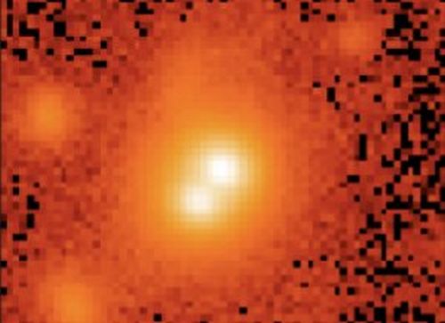 SDSS J0847-0013 ist einer von drei seltenen Doppelquasaren, die mit drei Observatorien auf dem Maunakea entdeckt wurden. (Credit: Silverman et al)