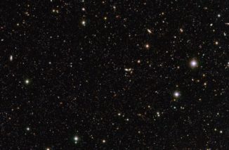 Ferne Galaxien, aufgenommen mit dem Very Large Telescope der Europäischen Südsternwarte. (Credits: ESO / Mario Nonino, Piero Rosati and the ESO GOODS Team)