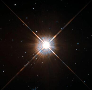 Hubble-Aufnahme des M-Zwergs Proxima Centauri. (Credits: Hubble / ESA / NAS) Hubble-Aufnahme des M-Zwergs Proxima Centauri. (Credits: Hubble / ESA / NAS)