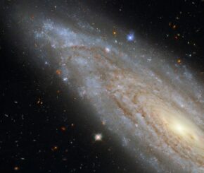 Hubble-Aufnahme der Seyfert-Galaxie NGC 3254. (Credit: ESA / Hubble & NASA, A. Riess et al.)
