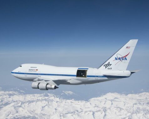 Das Stratospheric Observatory for Infrared Astronomy (SOFIA). (Credits: NASA / Jim Ross) Das Stratospheric Observatory for Infrared Astronomy (SOFIA). (Credits: NASA / Jim Ross)