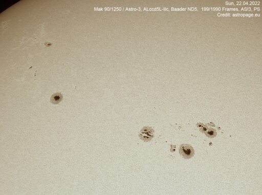Die große Sonnenfleckengruppe am 22. April 2022, aufgenommen mit einer Planetenkamera und einem Mak 90/1250. (Credits: astropage.eu)
