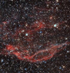 Hubble-Aufnahme des Supernova-Überrests DEM L249. (Credits: ESA / Hubble & NASA, Y. Chu)