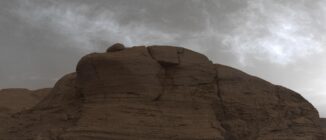 Wolken auf dem Mars, aufgenommen vom Mars-Rover Curiosity am 19. März 2021. (Credit: NASA / JPL-Caltech / MSSS)