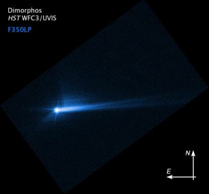 Diese Hubble-Aufnahme vom 8. Oktober 2022 zeigt die Trümmerwolke 285 Stunden nach dem Einschlag der DART-Sonde auf Dimorphos. (Credits: NASA / ESA / STScI / Hubble) Diese Hubble-Aufnahme vom 8. Oktober 2022 zeigt die Trümmerwolke 285 Stunden nach dem Einschlag der DART-Sonde auf Dimorphos. (Credits: NASA / ESA / STScI / Hubble)