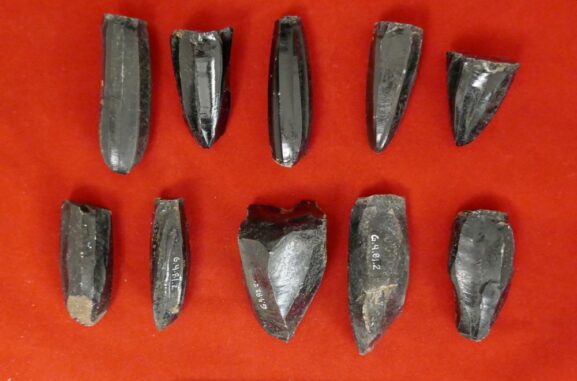 Obsidian-Artefakte aus Q'umarkaj und Umgebung. (Credits: Washington State University)