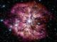 Der helle, heiße Stern Wolf-Rayet 124 (WR 124) mit den zuvor abgestoßenen Materiehüllen, aufgenommen vom James Webb Space Telescope. (Credits: NASA, ESA, CSA, STScI, Webb ERO Production Team)