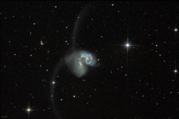 Die Antennengalaxien, aufgenommen vom Super Pressure Balloon Imaging Telescope (SuperBIT). (Credits: NASA / SuperBIT)