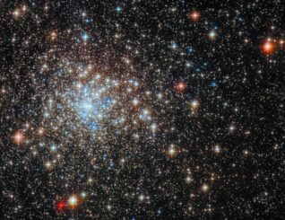 Der Kugelsternhaufen NGC 6325. (Credits: ESA / Hubble & NASA, E. Noyola, R. Cohen)