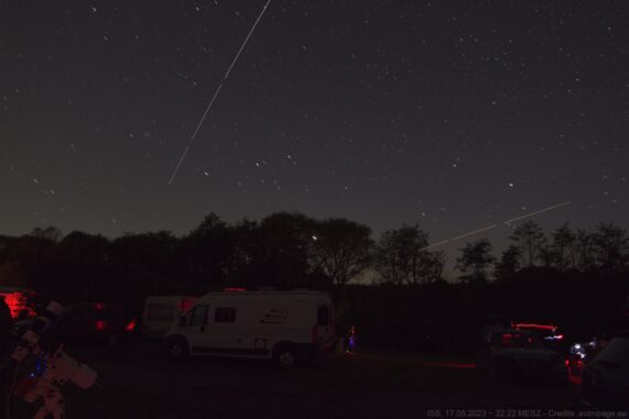 Die Internationale Raumstation ISS beim Überflug. (Credits: astropage.eu)