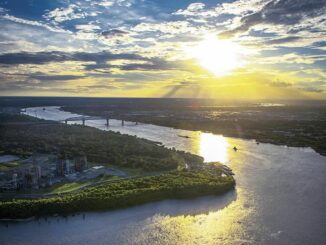 Ein Bild von Flussschleifen des Mississippi. (Credits: Photo by Jackson Hill)