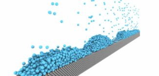 Bild aus einer Simulation. Die silberfarbenen Kugeln sind feste Teilchen und die blauen Kugeln sind die fluiden Teilchen (flüssig und gasförmig). Es gibt Wellen auf der Oberfläche. (Credit: Jingbang Liu, University of Warwick)